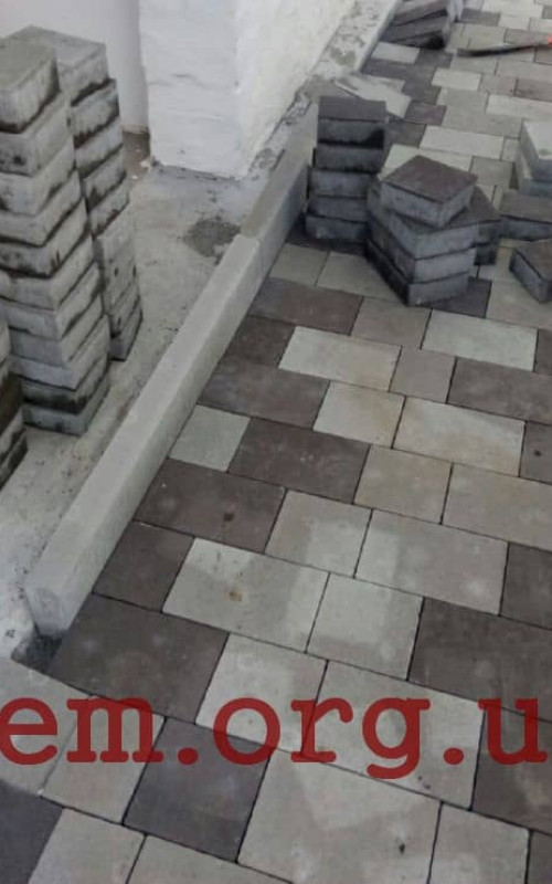Укладка тротуарной плитки  Плац